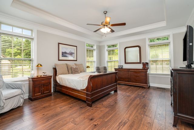 9222 Holstein Dr, Nolensville, TN 37135