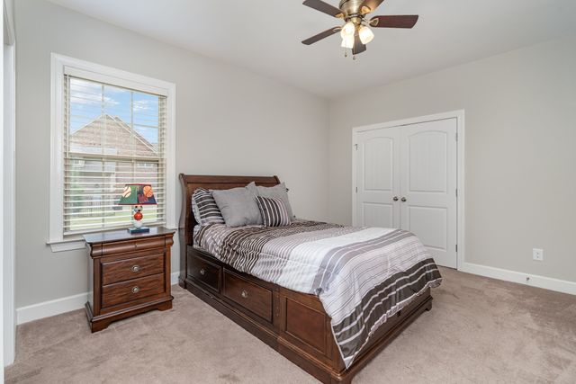 9222 Holstein Dr, Nolensville, TN 37135