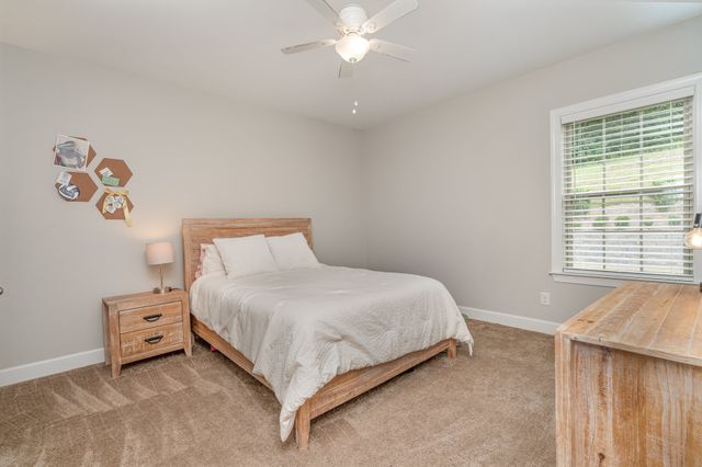 9222 Holstein Dr, Nolensville, TN 37135