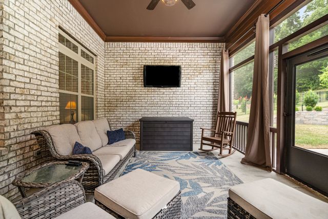 9222 Holstein Dr, Nolensville, TN 37135