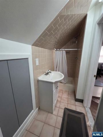 166 Carmita Avenue 2, Rutherford, NJ 07070