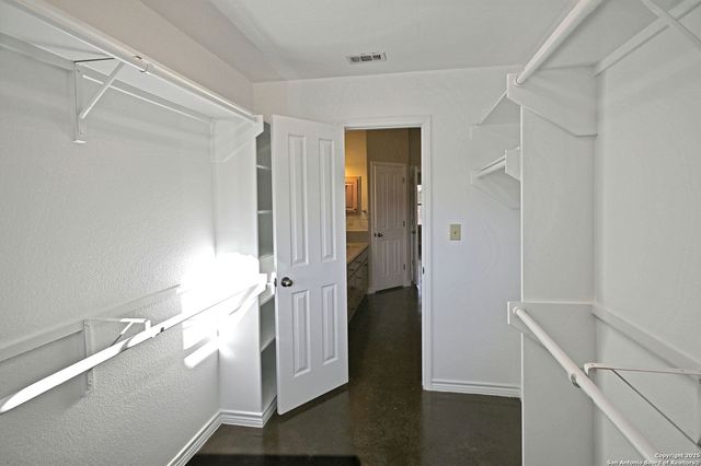 2223 SUN CHASE BLVD, New Braunfels, TX 78130