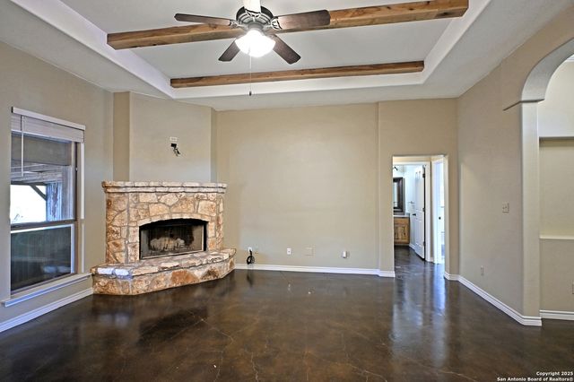 2223 SUN CHASE BLVD, New Braunfels, TX 78130