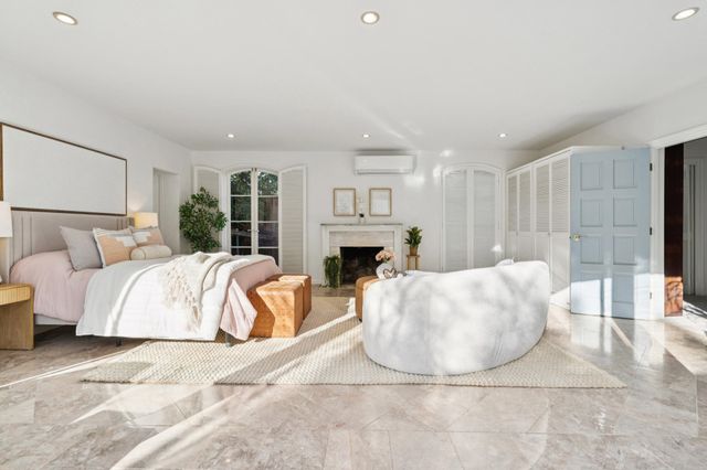 5922 Bruns Ct, Oakland, CA 94611