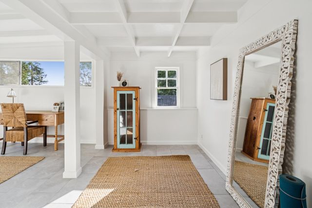 5922 Bruns Ct, Oakland, CA 94611