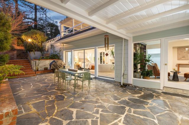 5922 Bruns Ct, Oakland, CA 94611