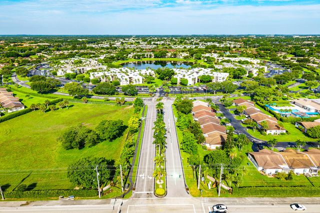 5190 LAS VERDES Circle 105, Delray Beach, FL 33484