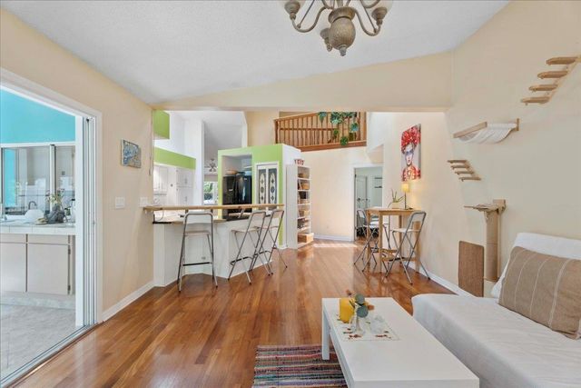 22 Woodston Lane, Palm Coast, FL 32164