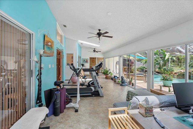 22 Woodston Lane, Palm Coast, FL 32164