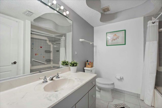 22 Woodston Lane, Palm Coast, FL 32164