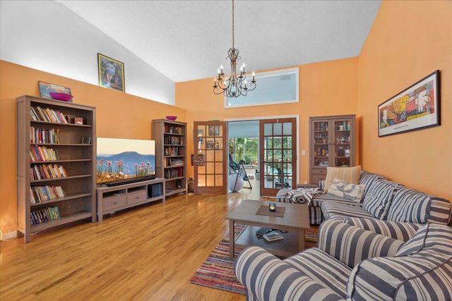 22 Woodston Lane, Palm Coast, FL 32164