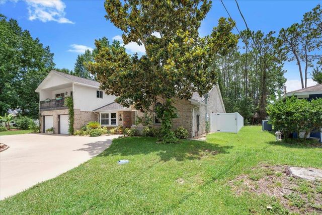 22 Woodston Lane, Palm Coast, FL 32164