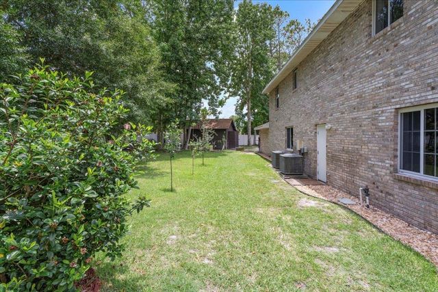 22 Woodston Lane, Palm Coast, FL 32164