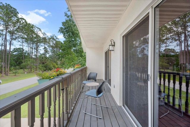 22 Woodston Lane, Palm Coast, FL 32164