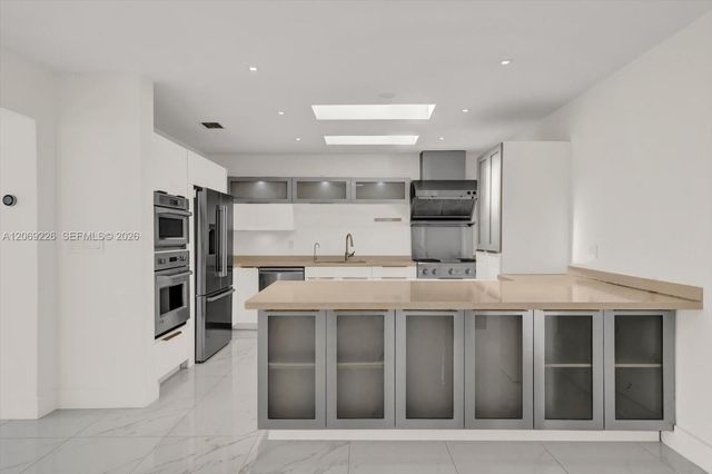 1777 Daytonia Road, Miami Beach, FL 33141