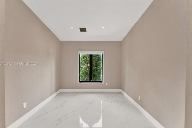1777 Daytonia Road, Miami Beach, FL 33141