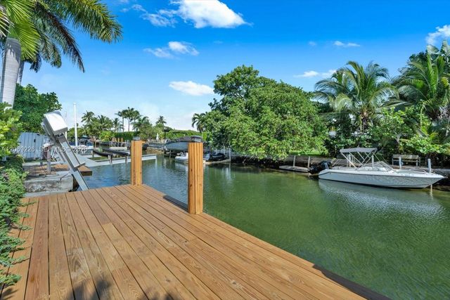 1777 Daytonia Road, Miami Beach, FL 33141