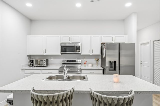 775 11th Avenue SW, Vero Beach, FL 32962