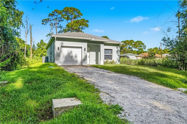 775 11th Avenue SW, Vero Beach, FL 32962