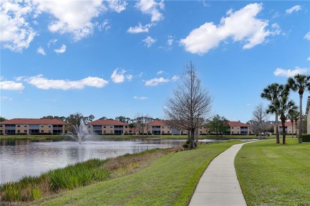 13951 Eagle Ridge Lakes DR 203, Fort Myers, FL 33912