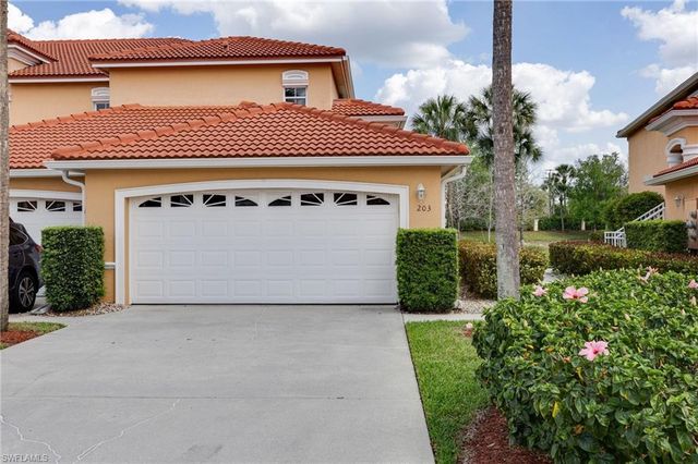 13951 Eagle Ridge Lakes DR 203, Fort Myers, FL 33912