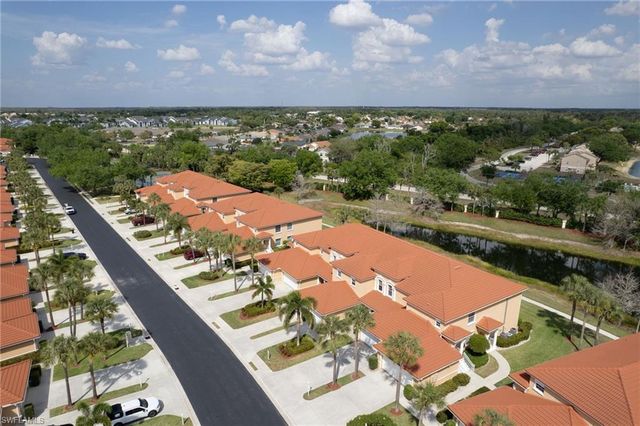 13951 Eagle Ridge Lakes DR 203, Fort Myers, FL 33912