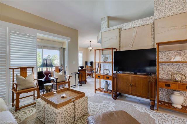 13951 Eagle Ridge Lakes DR 203, Fort Myers, FL 33912