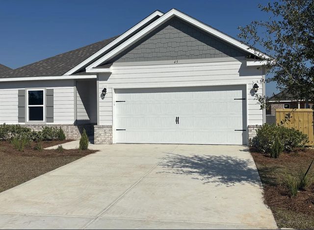 45 Splendor Run, Freeport, FL 32439