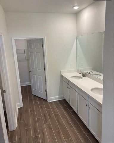 45 Splendor Run, Freeport, FL 32439