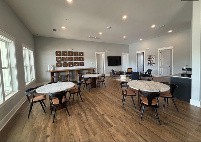 45 Splendor Run, Freeport, FL 32439