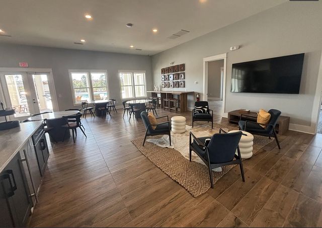 45 Splendor Run, Freeport, FL 32439