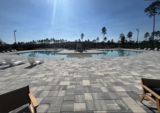 45 Splendor Run, Freeport, FL 32439