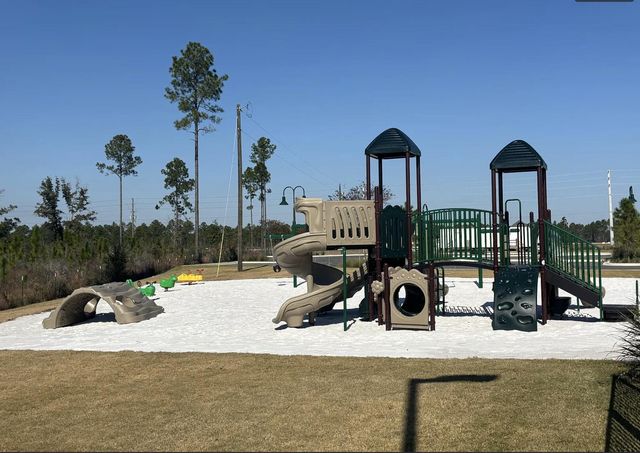 45 Splendor Run, Freeport, FL 32439