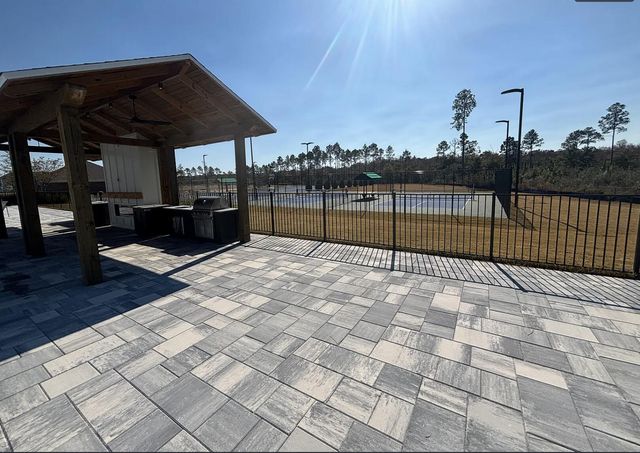 45 Splendor Run, Freeport, FL 32439