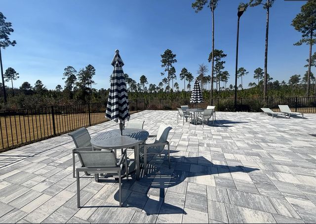 45 Splendor Run, Freeport, FL 32439