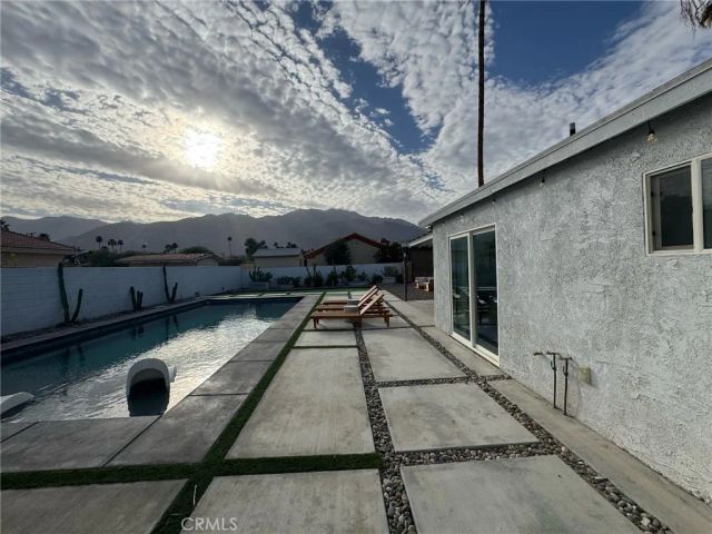 4011 E Camino San Simeon, Palm Springs, CA 92264
