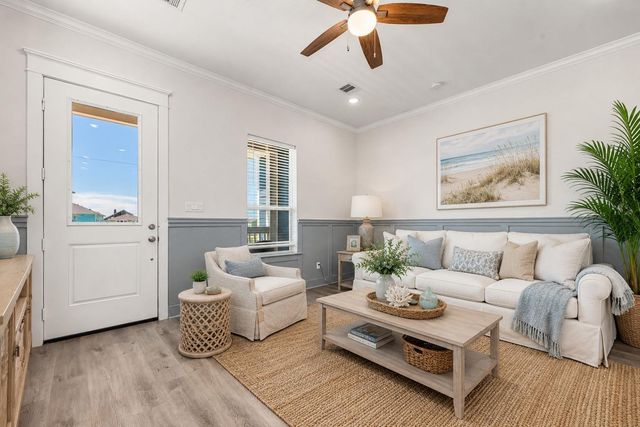 22906 Miramar Street, Galveston, TX 77554