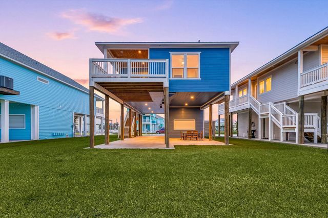 22906 Miramar Street, Galveston, TX 77554