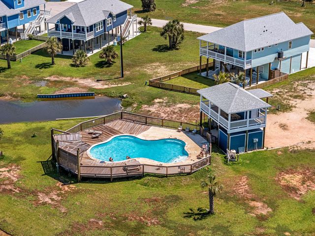 22906 Miramar Street, Galveston, TX 77554