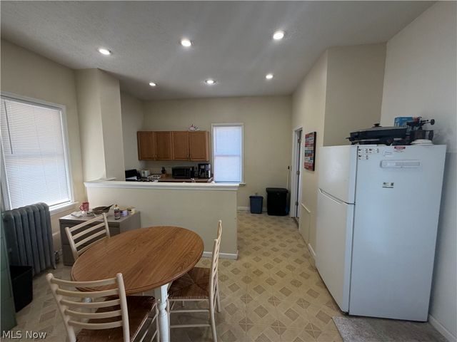37805 Vine Street, Willoughby, OH 44094