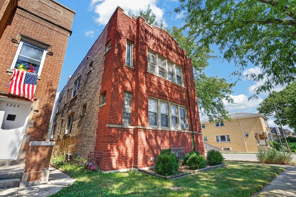 5200 W Byron Street, Chicago, IL 60641 — photo 2