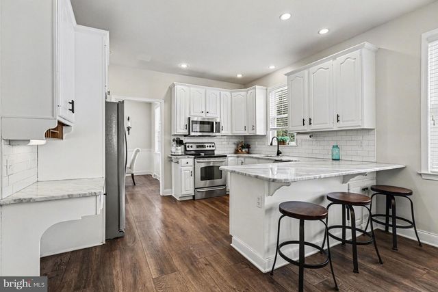 114 ROTHSVILLE STATION RD, Lititz, PA 17543