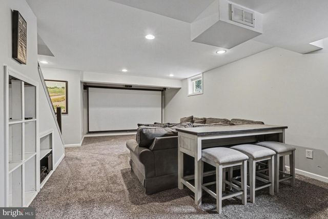 114 ROTHSVILLE STATION RD, Lititz, PA 17543