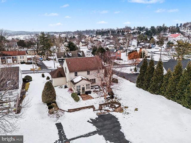 114 ROTHSVILLE STATION RD, Lititz, PA 17543