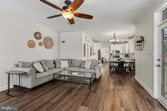 114 ROTHSVILLE STATION RD, Lititz, PA 17543