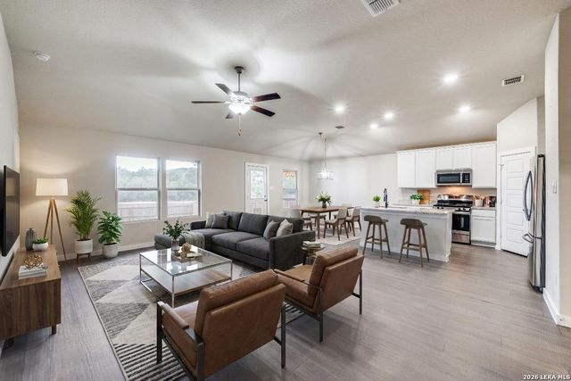 7060 Rimwood, Live Oak, TX 78233