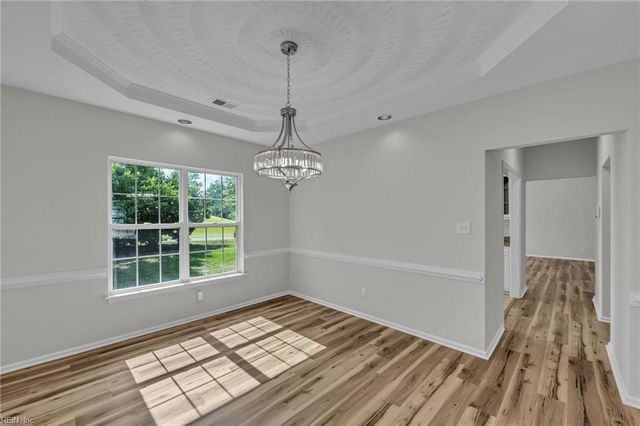 400 Las Gaviotas BLVD, Chesapeake, VA 23322