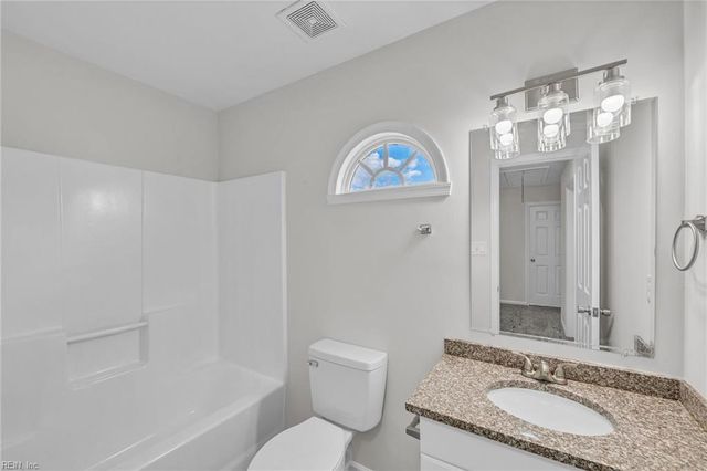 400 Las Gaviotas BLVD, Chesapeake, VA 23322