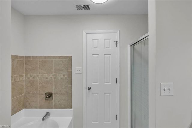 400 Las Gaviotas BLVD, Chesapeake, VA 23322