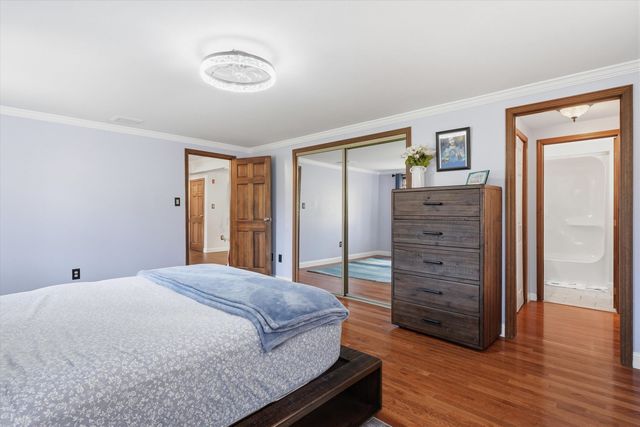 11 Oriole Road, Windham, NH 03087